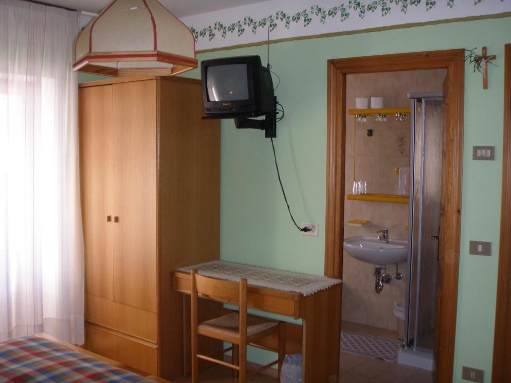 Albergo Ombrettola Фалькаде Номер фото